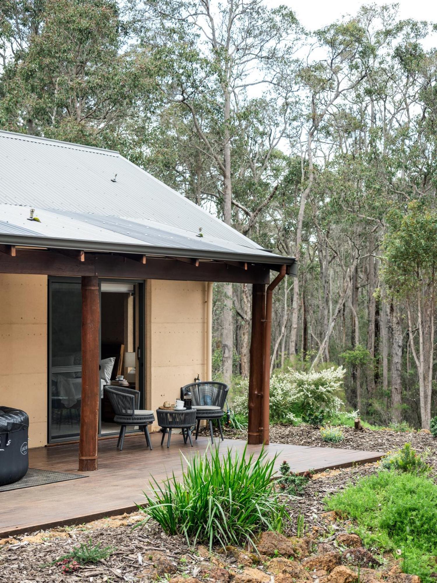 Jarrah Grove Forest Retreat - Adults Only Luxury Chalet Rosa Glen Exterior photo